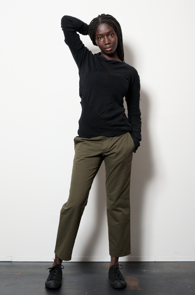 Pull Long Bruno Antognini Noir - Taille M, Col V - Occasion Très Bon état - Modèle ZC120
