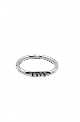 Bague "love" aplatie